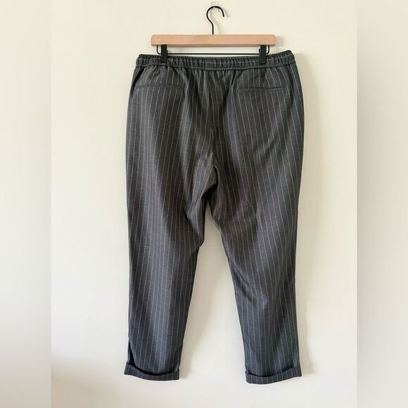 Open Edit Nordstrom Cuff Hem Joggers in Dark Gray Pinstripe - Size L - Picture 4 of 6